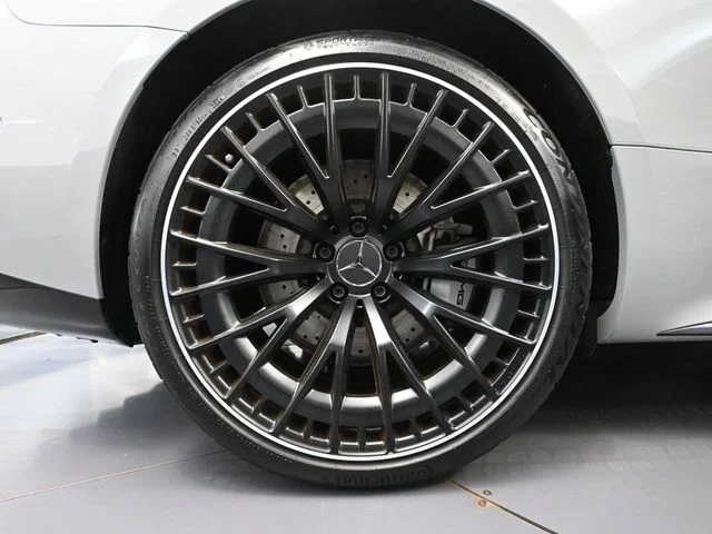 2025 Mercedes-Benz CLE AMG 53 - Photo 15