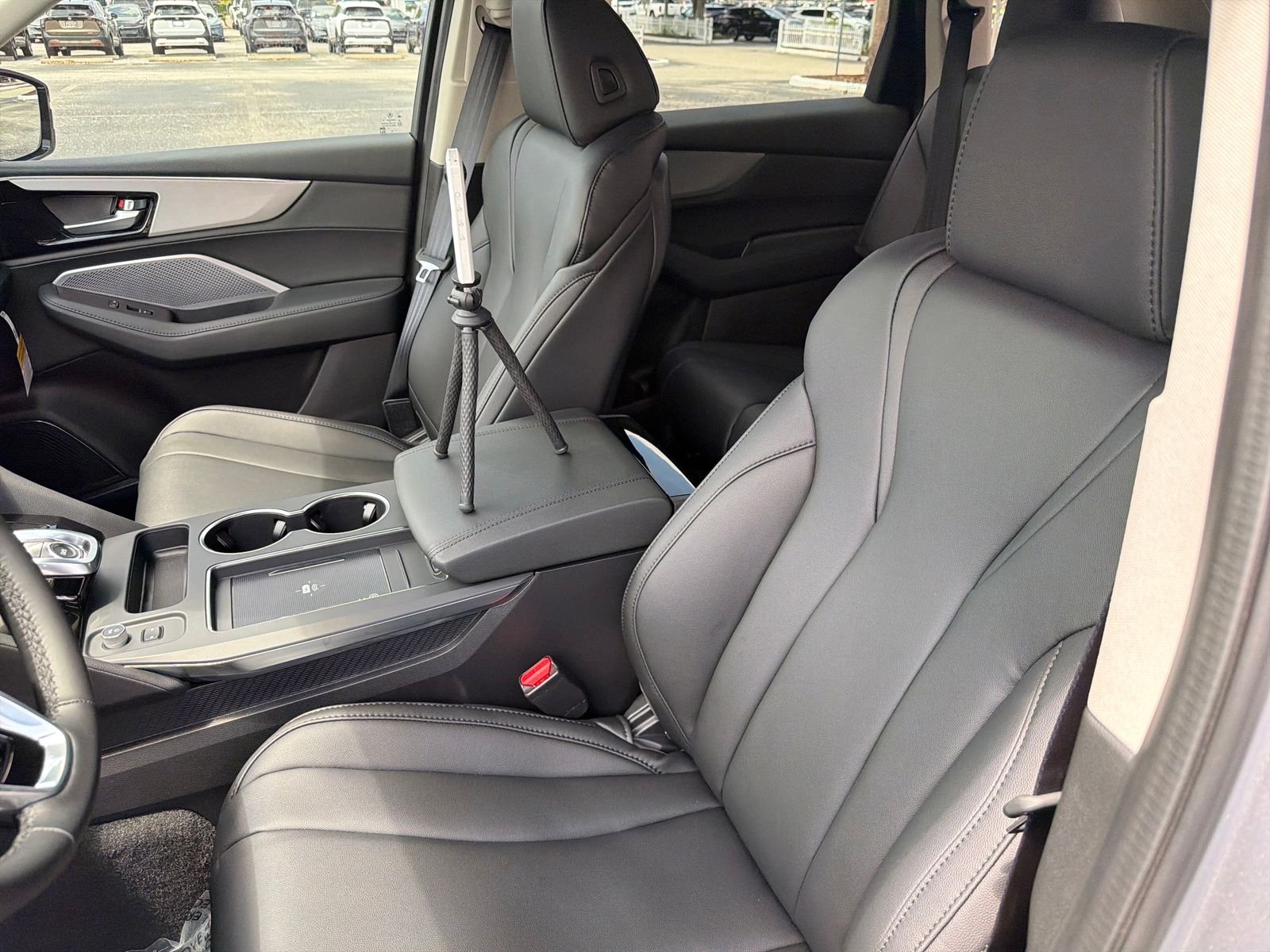 New 2026 Solar Silver Metallic Acura Base image 22