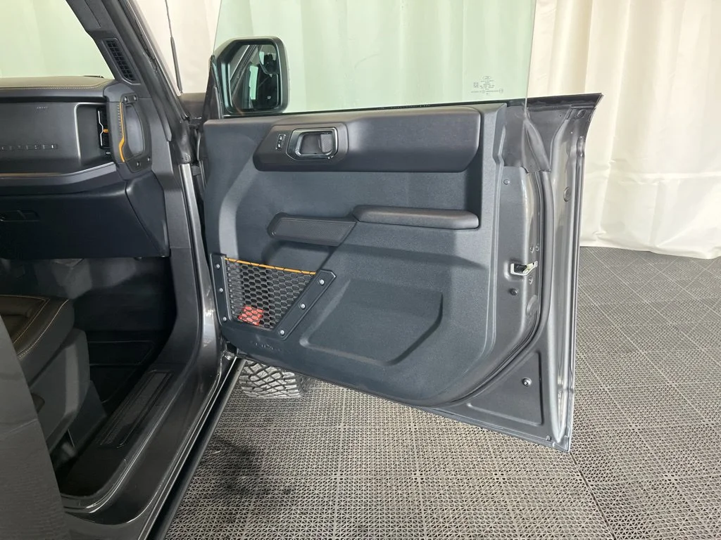 Used 2024 Gray Ford Badlands image 20