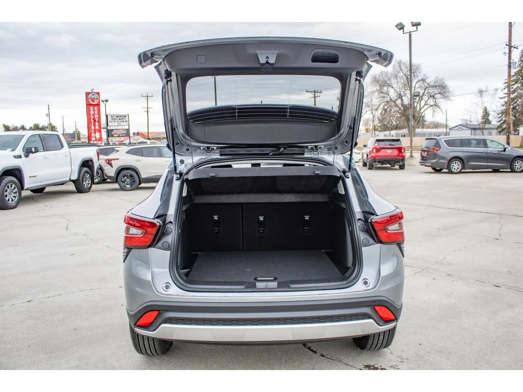 2026 Chevrolet Trax LT - Photo 10