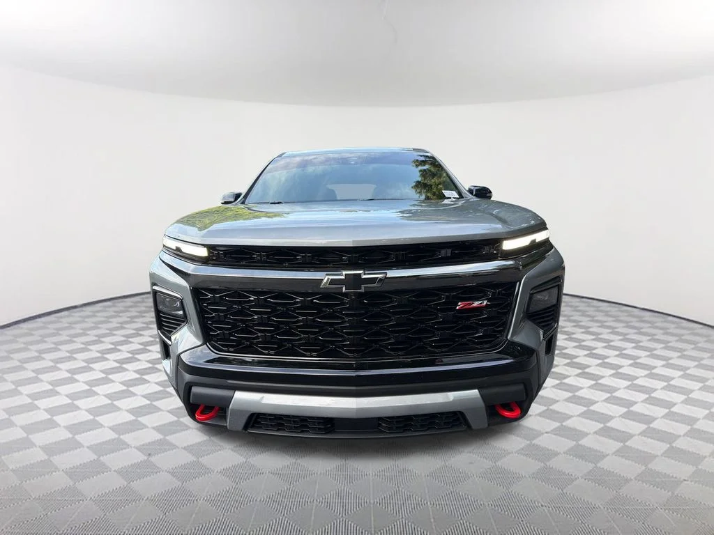 Used 2026 Gray Chevrolet Z71 image 2