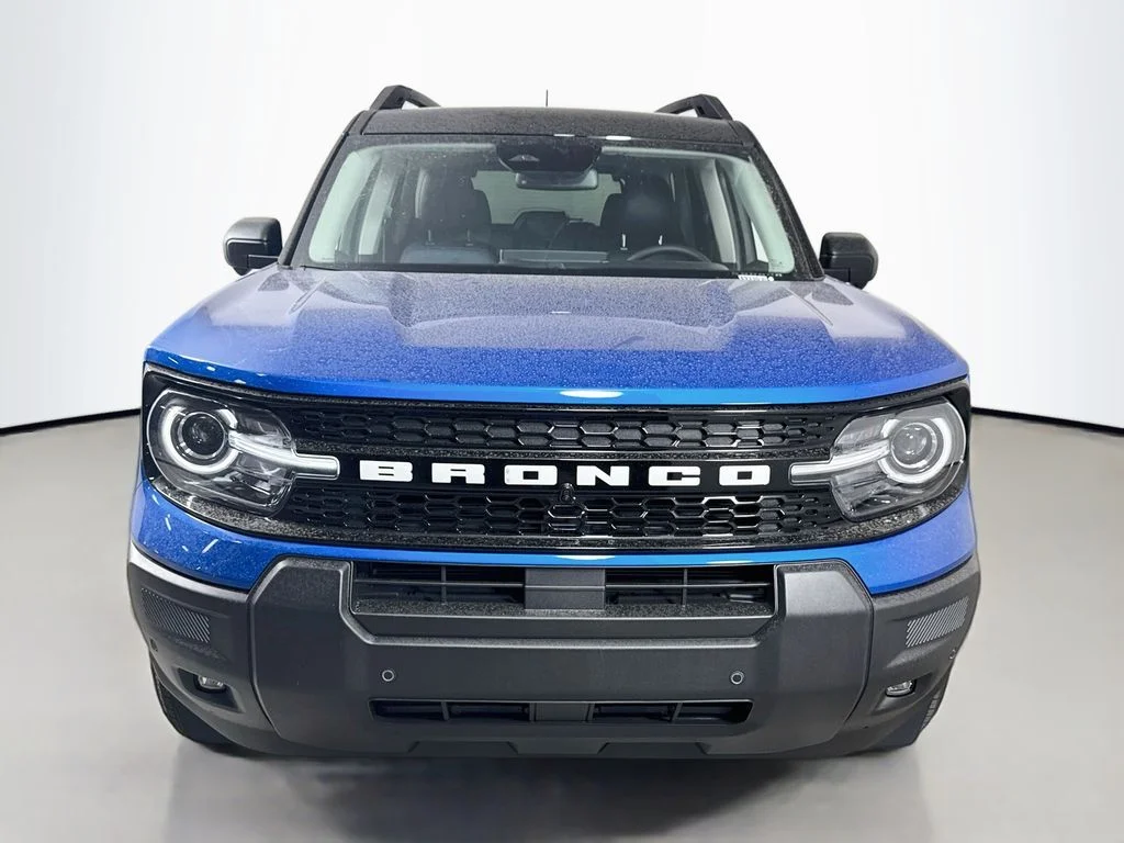 New 2026 Velocity Blue Metallic Ford Outer Banks® image 2