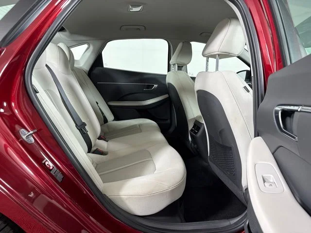 Certified Used 2023 Red Hyundai SEL image 5