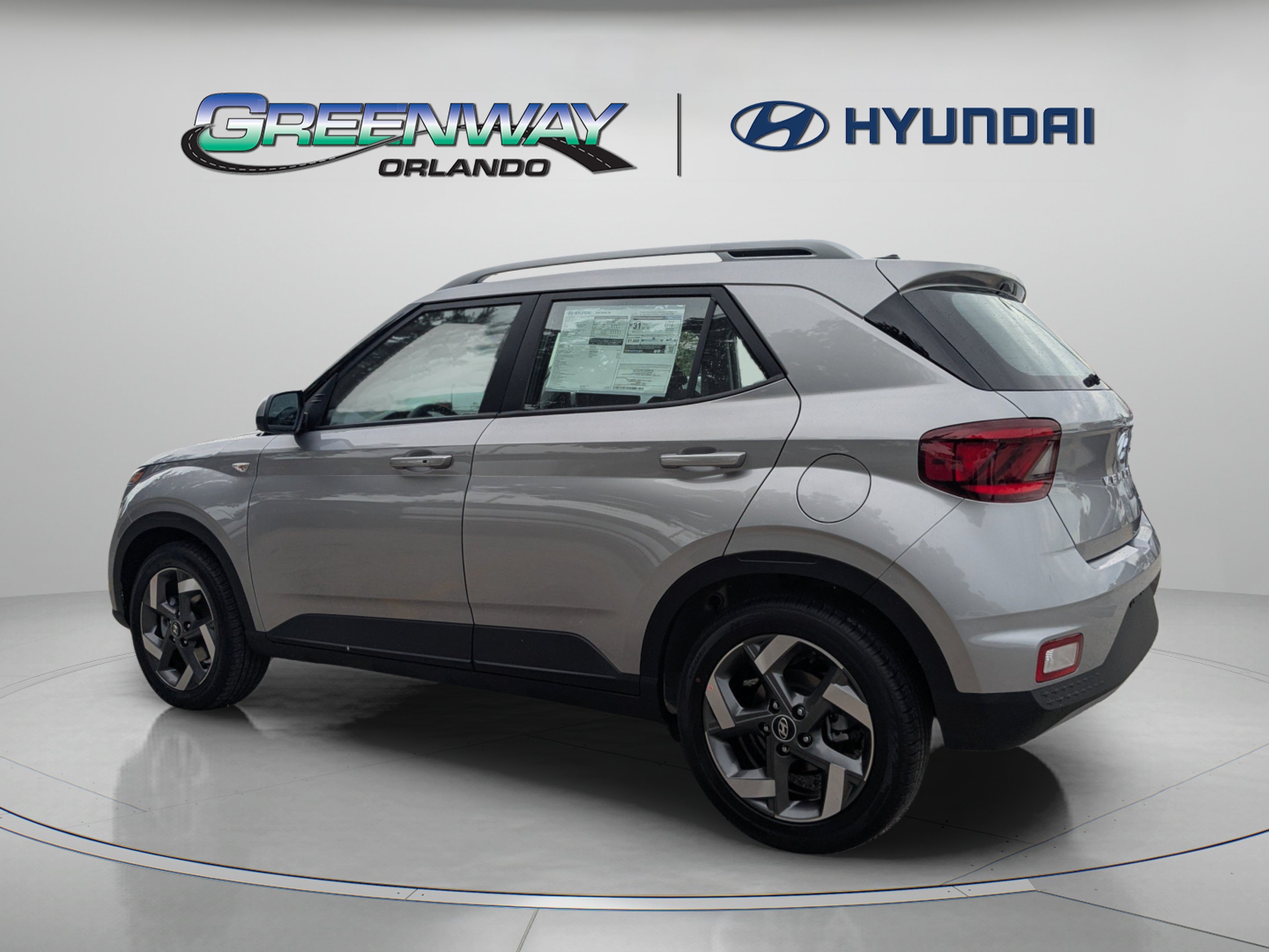 New 2026 Shimmering Silver Hyundai SEL image 5