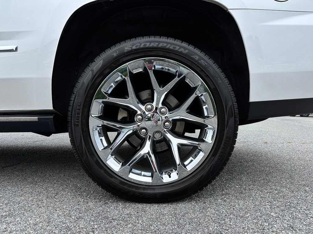 Used 2020 WHITE FROST TRICOAT GMC Denali image 48