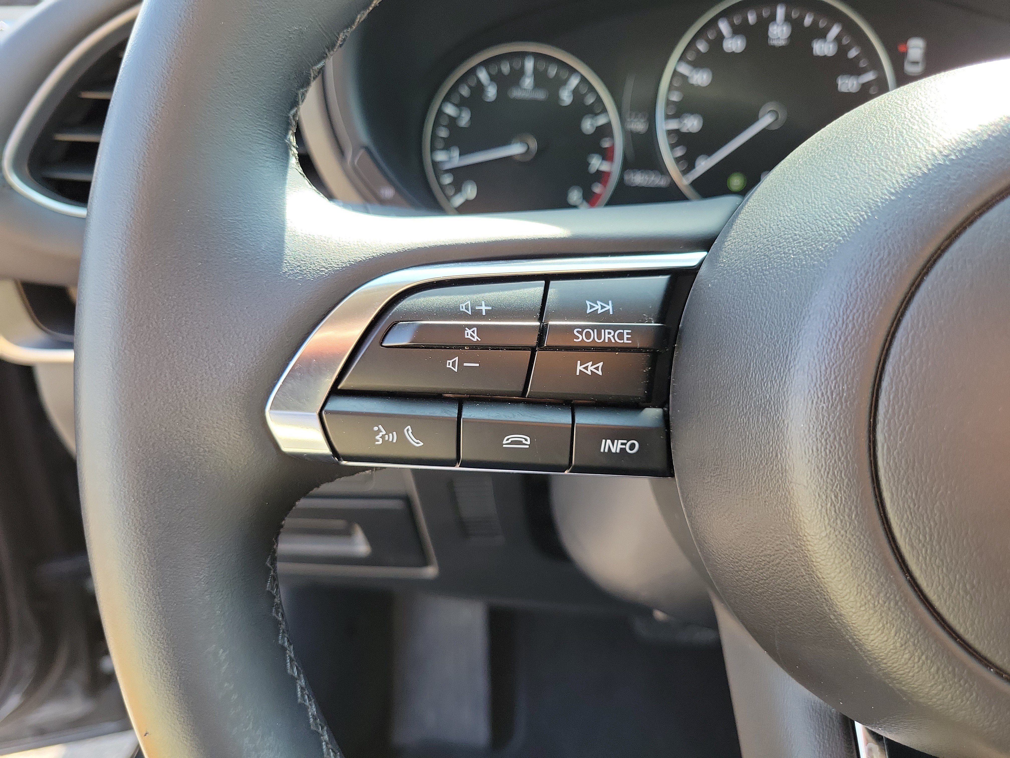 Used 2025 Machine Gray Metallic Mazda 2.5 S Select Sport image 24