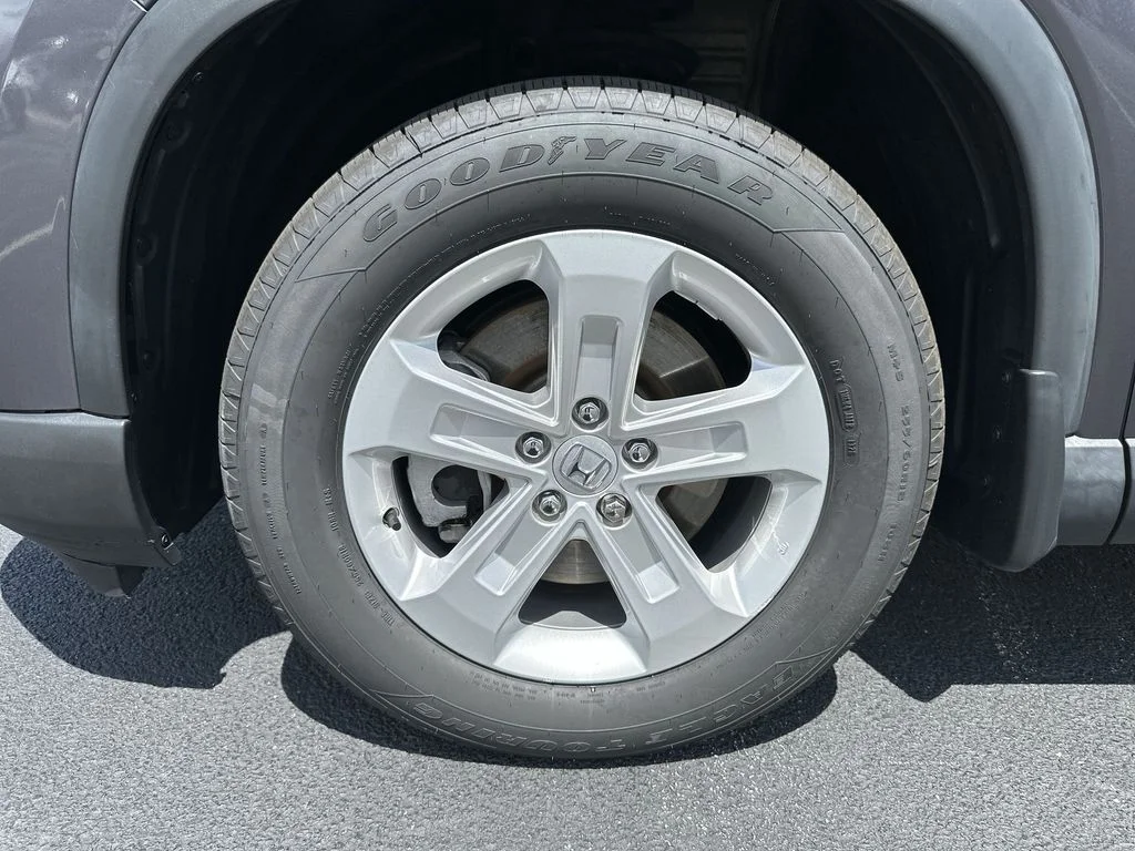 Used 2023 Gray Honda LX image 16