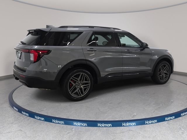 Used 2026 Gray Ford ST-Line image 6