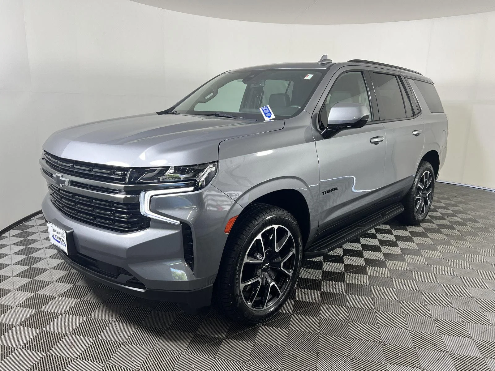 Used 2021 Steel Metallic Chevrolet RST image 34