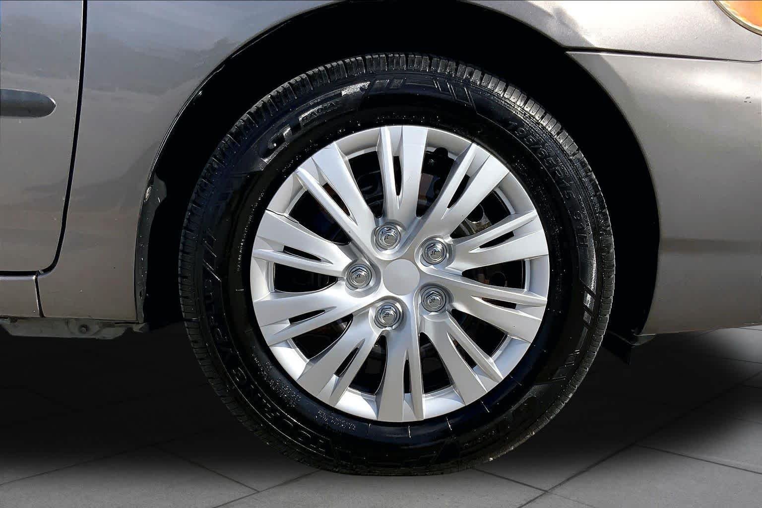 Used 2007 Phantom Gray Pearl Toyota CE image 10