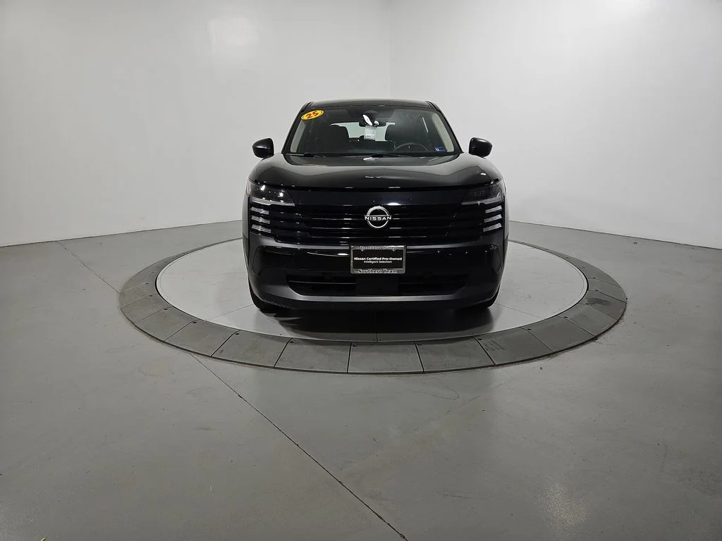 Used 2025 Black Nissan S image 10
