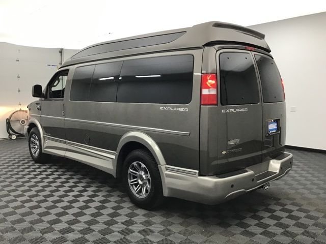 Used 2023 Bronze Chevrolet Explorer Limited SE image 12