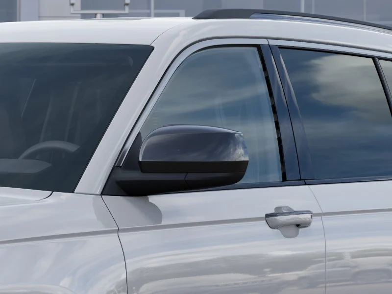 New 2026 Bright White Clear-Coat Exterior Paint Jeep Altitude image 43