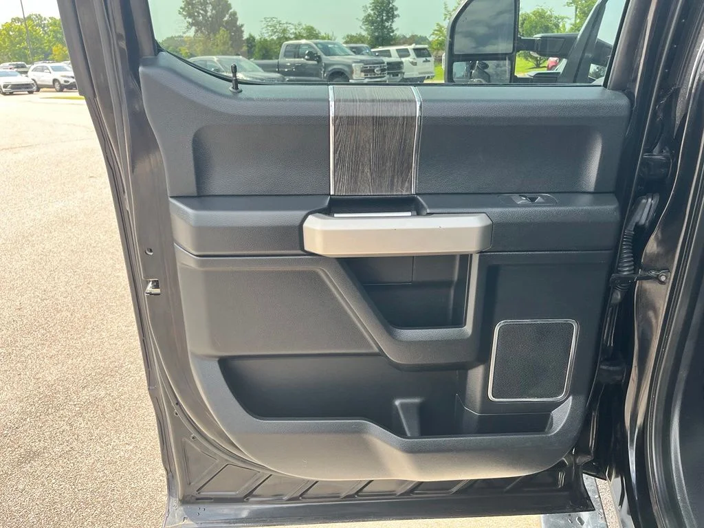 Used 2021 Black Ford Lariat image 10