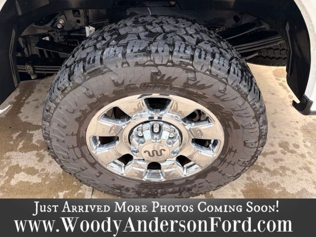 Used 2024 Star White Ford King Ranch image 8