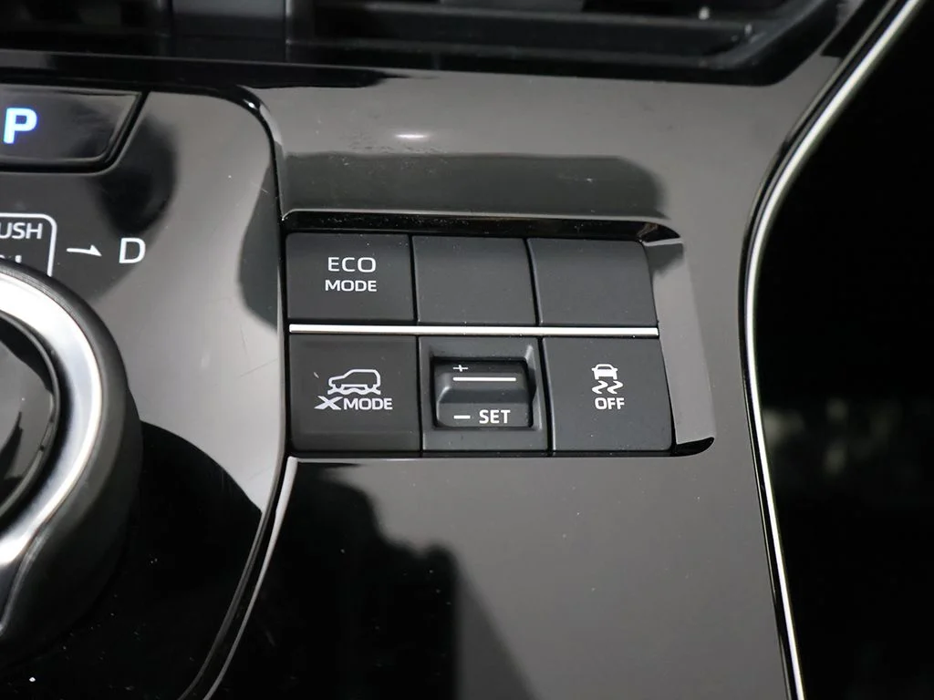 Used 2023 Silver Toyota XLE image 51
