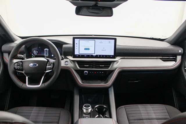 New 2027 Avalanche Gray Ford ST-Line image 24