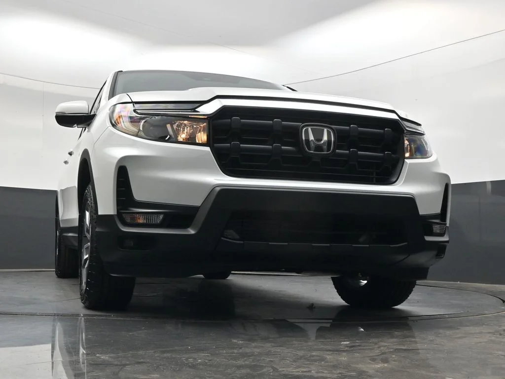 New 2026 Platinum White Pearl Honda RTL image 37
