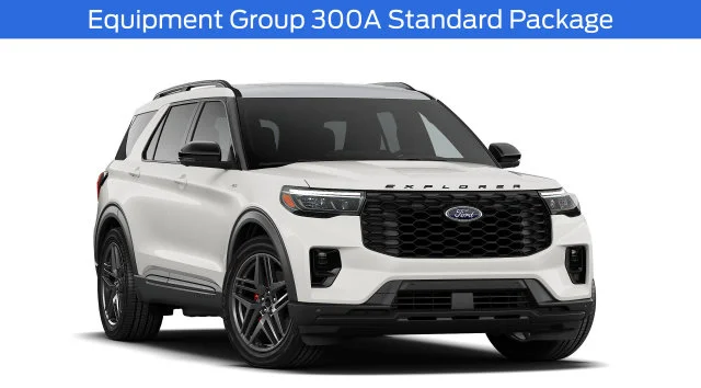 New 2026 Star White Metallic Tri-Coat Ford ST-Line image 4