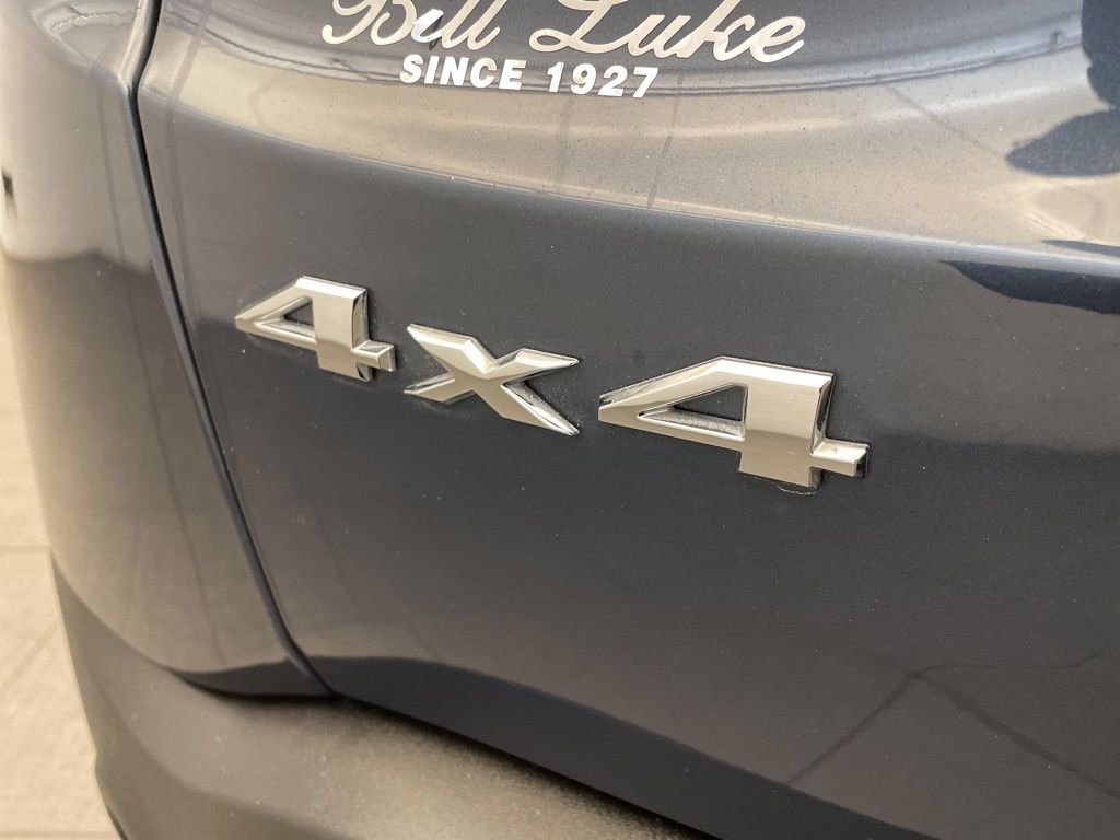 Certified Used 2021 Blue Jeep Latitude image 7