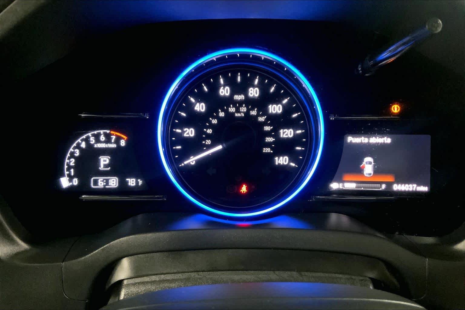 Used 2022 Platinum White Pearl Honda EX image 26