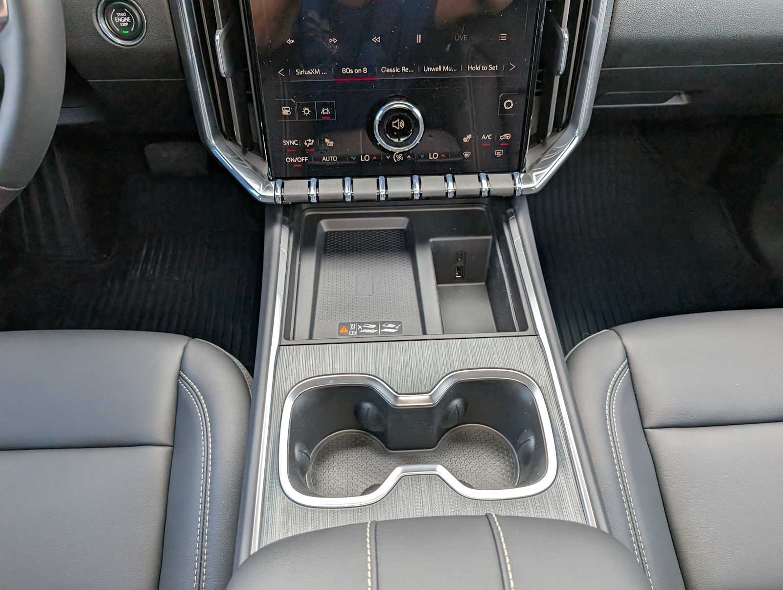 2026 GMC Acadia Elevation - Photo 13