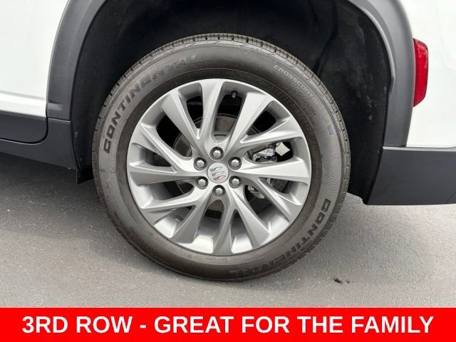 2025 Buick Enclave Preferred - Photo 10