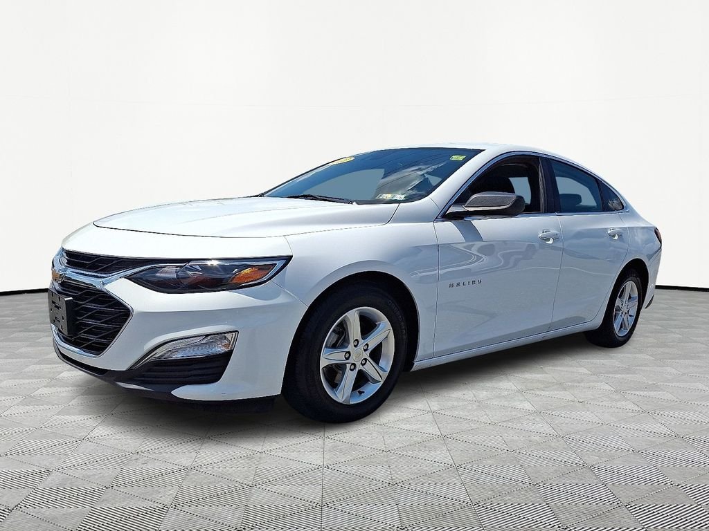 Used 2023 White Chevrolet LS image 3