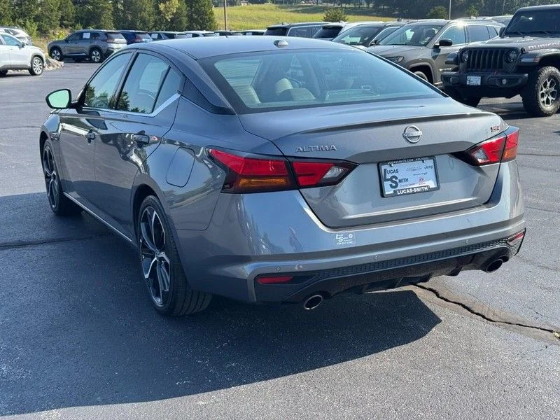 Used 2024 Gray Nissan 2.5 SR image 7