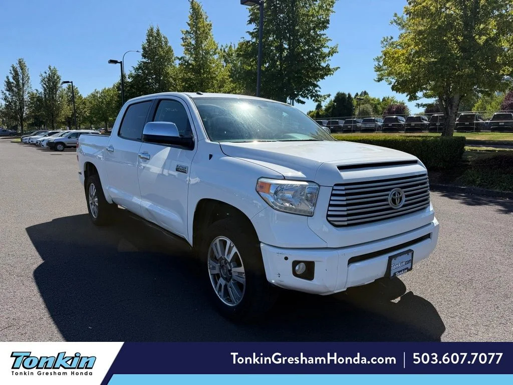 Used 2017 Super White Toyota Platinum image 1