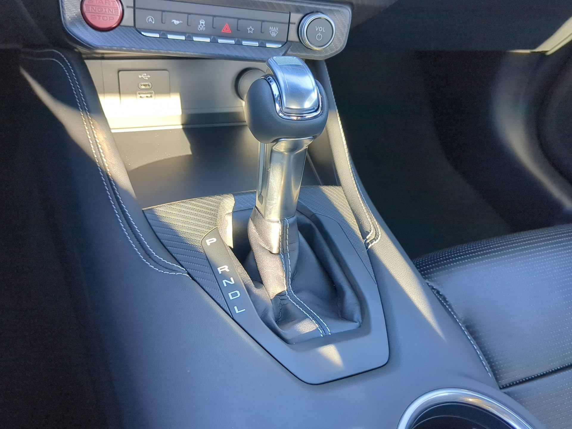 New 2026 Oxford White Ford EcoBoost® Premium Convertible image 58