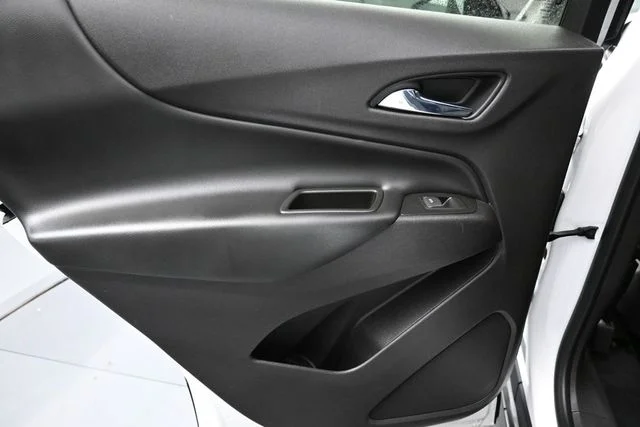 Used 2019 White Chevrolet LT image 9