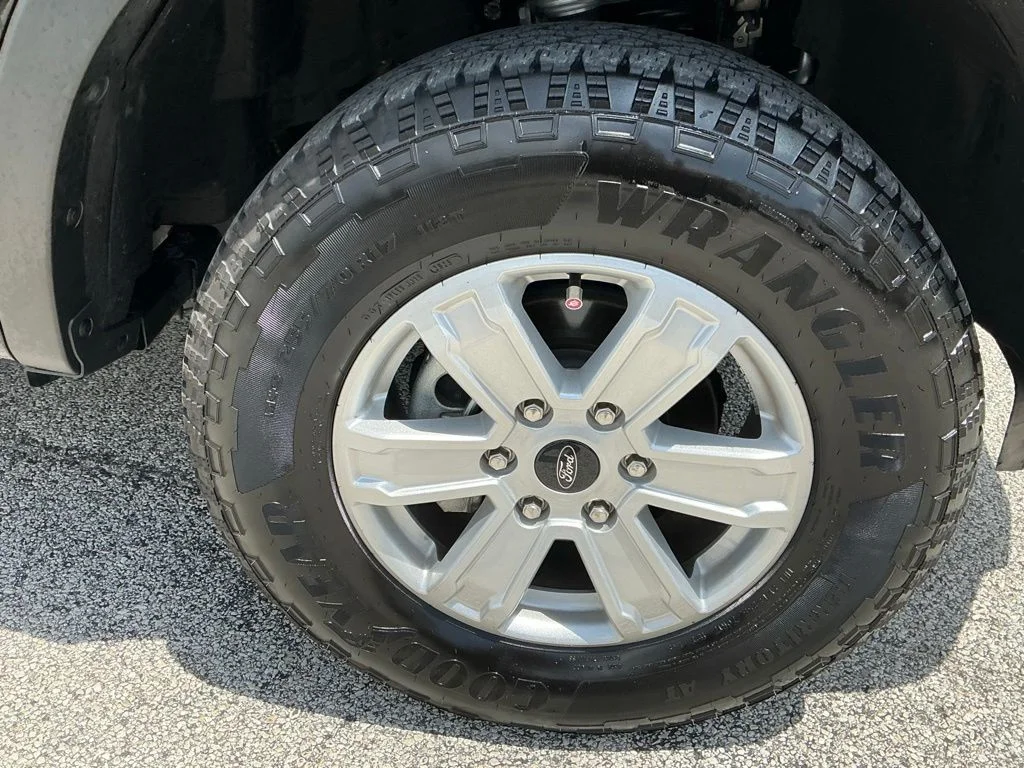 Used 2025 Black Ford XL image 25