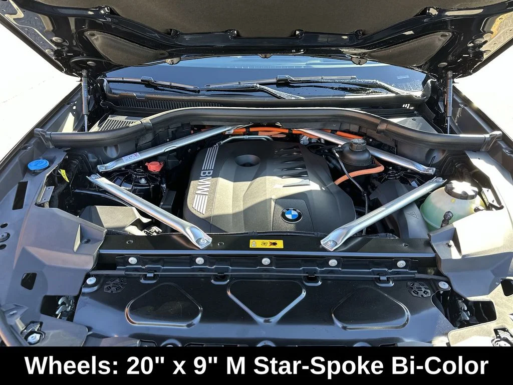 Used 2025 Black BMW xDrive50e image 36