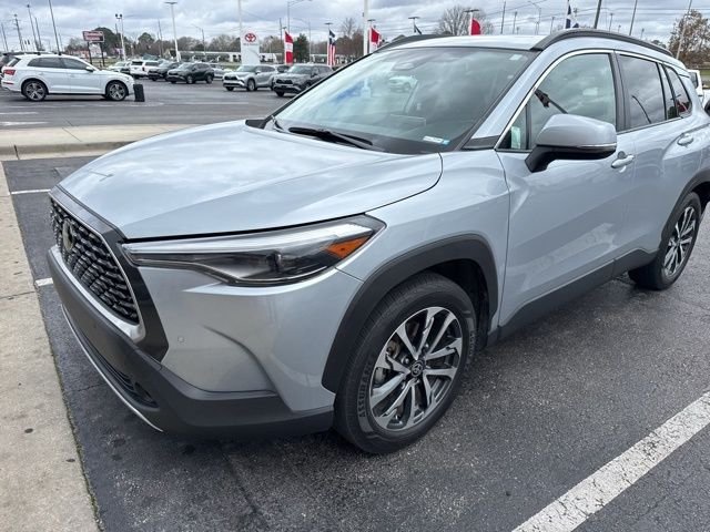 2023 Toyota Corolla Cross XLE