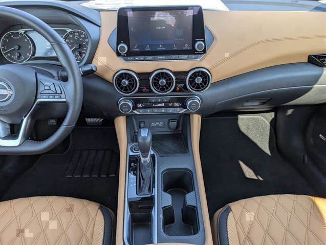 2025 Nissan Sentra SV - Photo 7