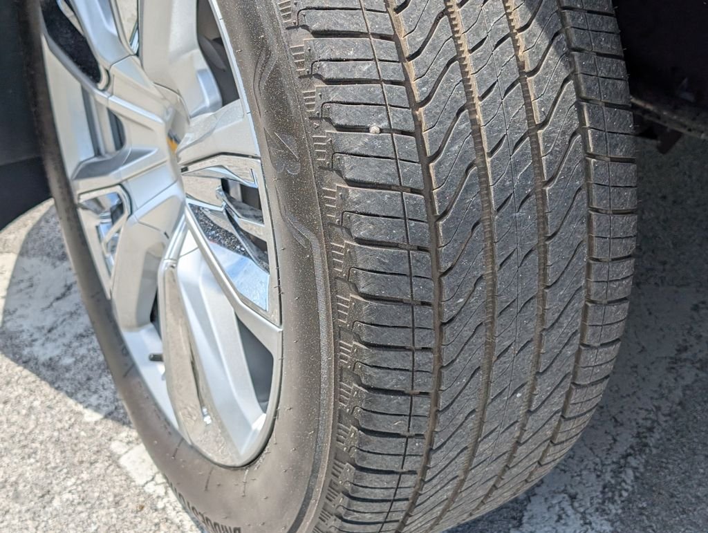 Used 2024 Black Chevrolet High Country image 32