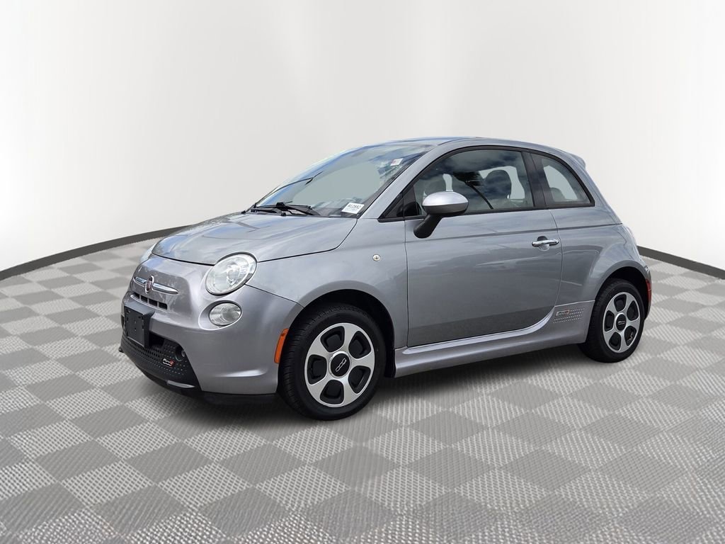 Used 2016 FIAT 500e Battery Electric with VIN 3C3CFFGE4GT144538 for sale in Clearwater, FL