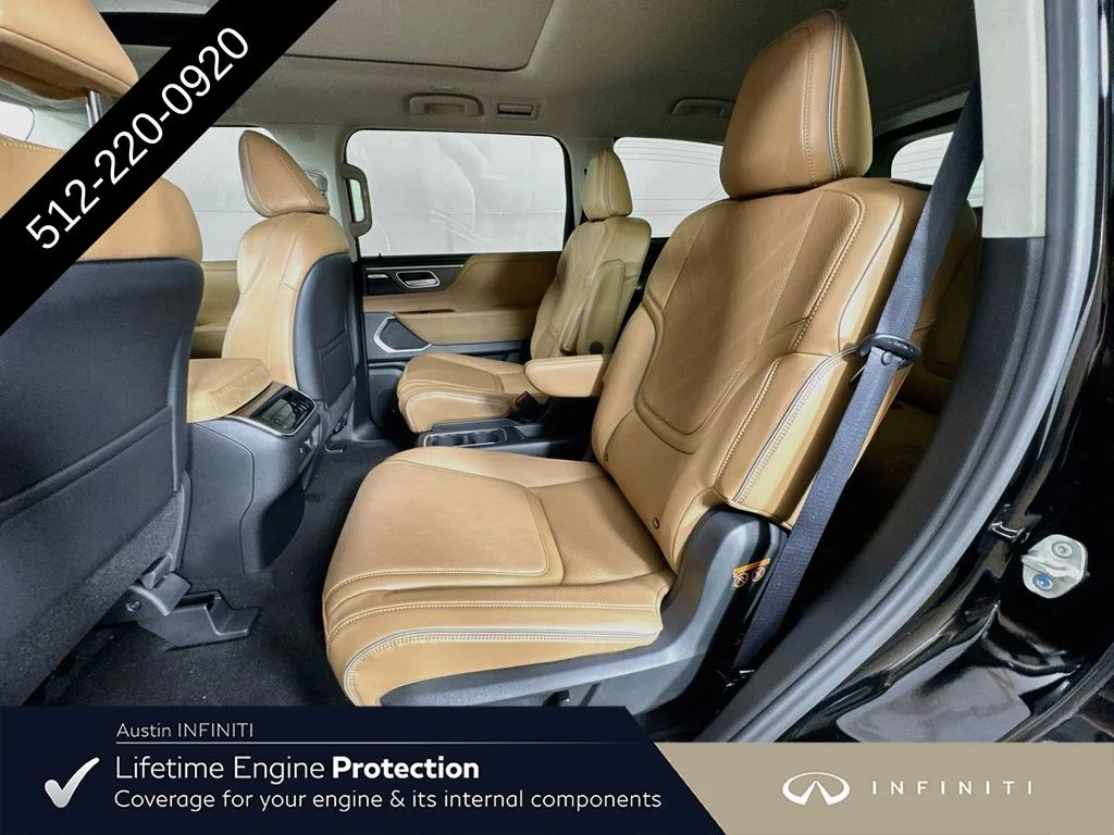 New 2027 Black INFINITI LUXE image 31