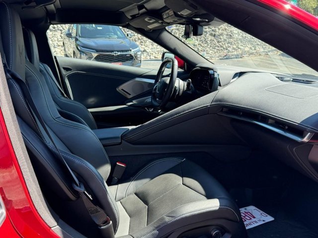 2023 Chevrolet Corvette 2LT - Photo 9
