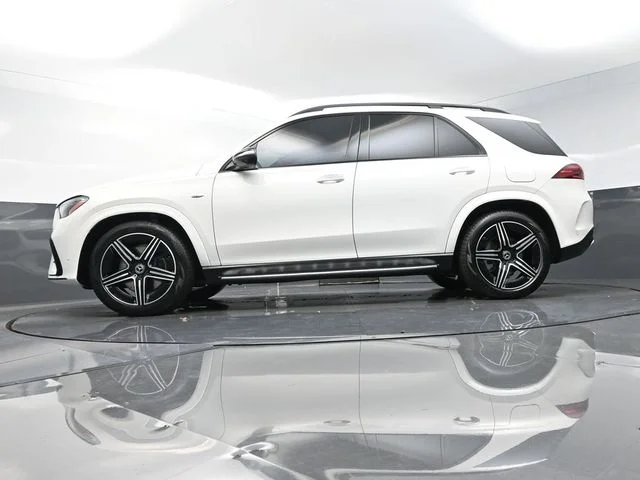 Used 2025  Mercedes-Benz GLE 450e image 38
