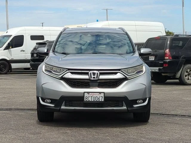 Used 2018 Silver Honda Touring image 3