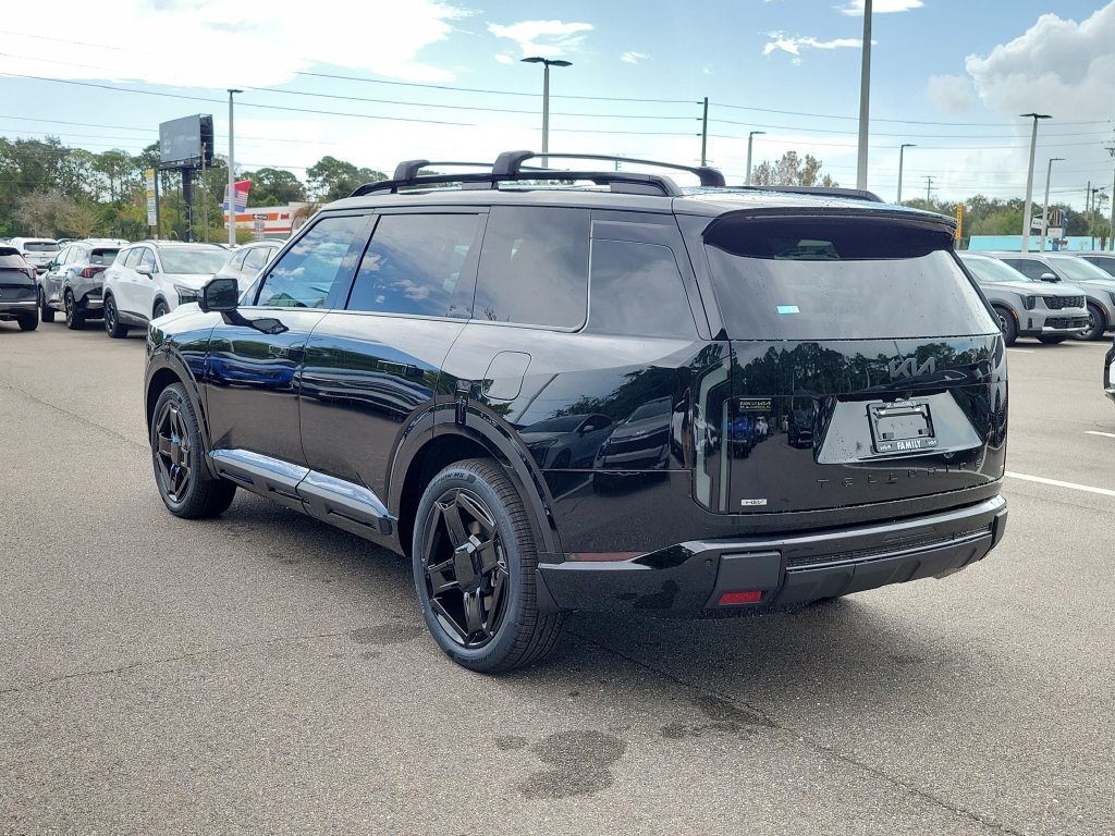 New 2027 Ebony Black Kia X-LINE SX image 4