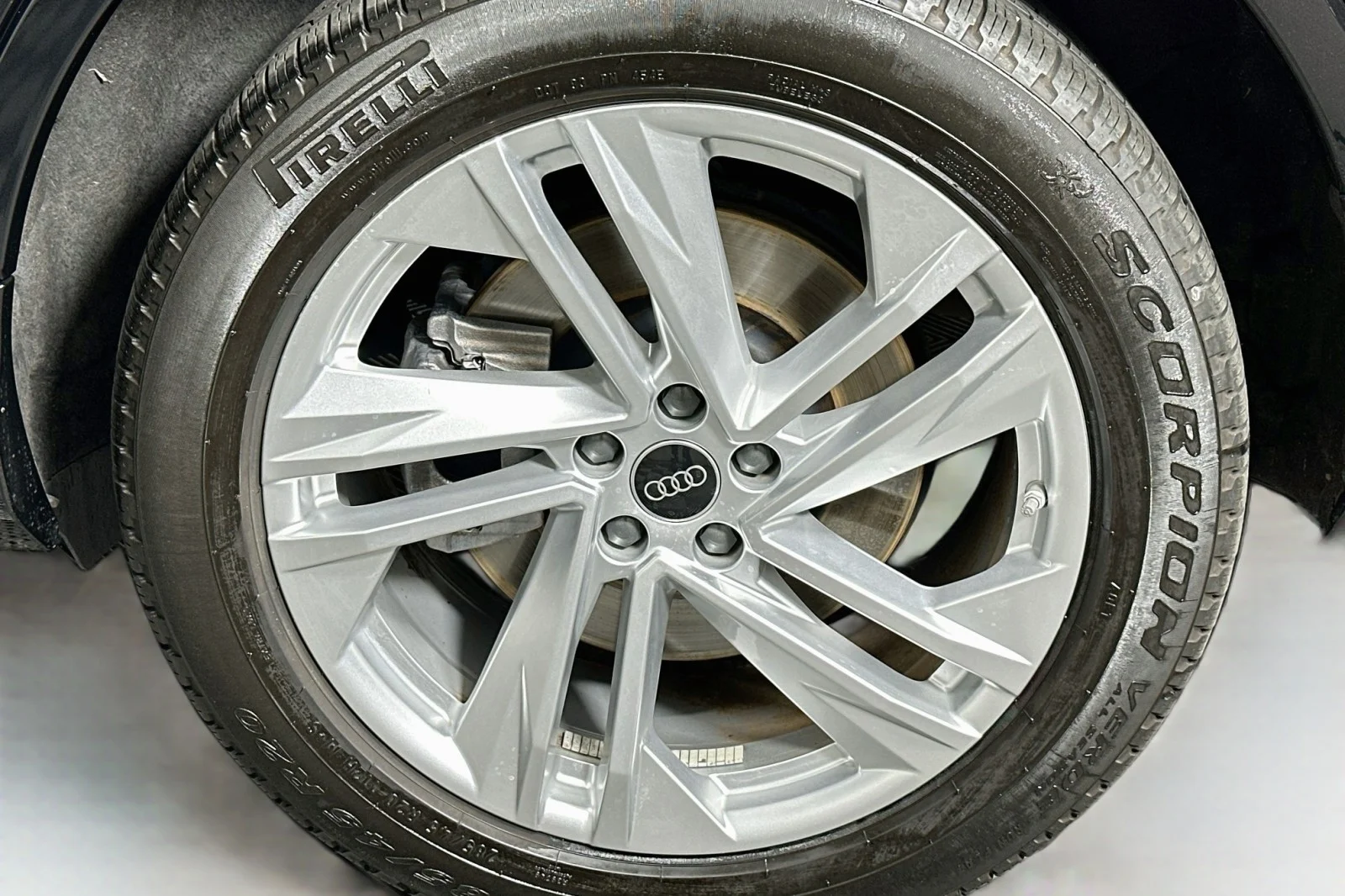 Used 2023 Mythos Black Metallic Audi Premium image 11