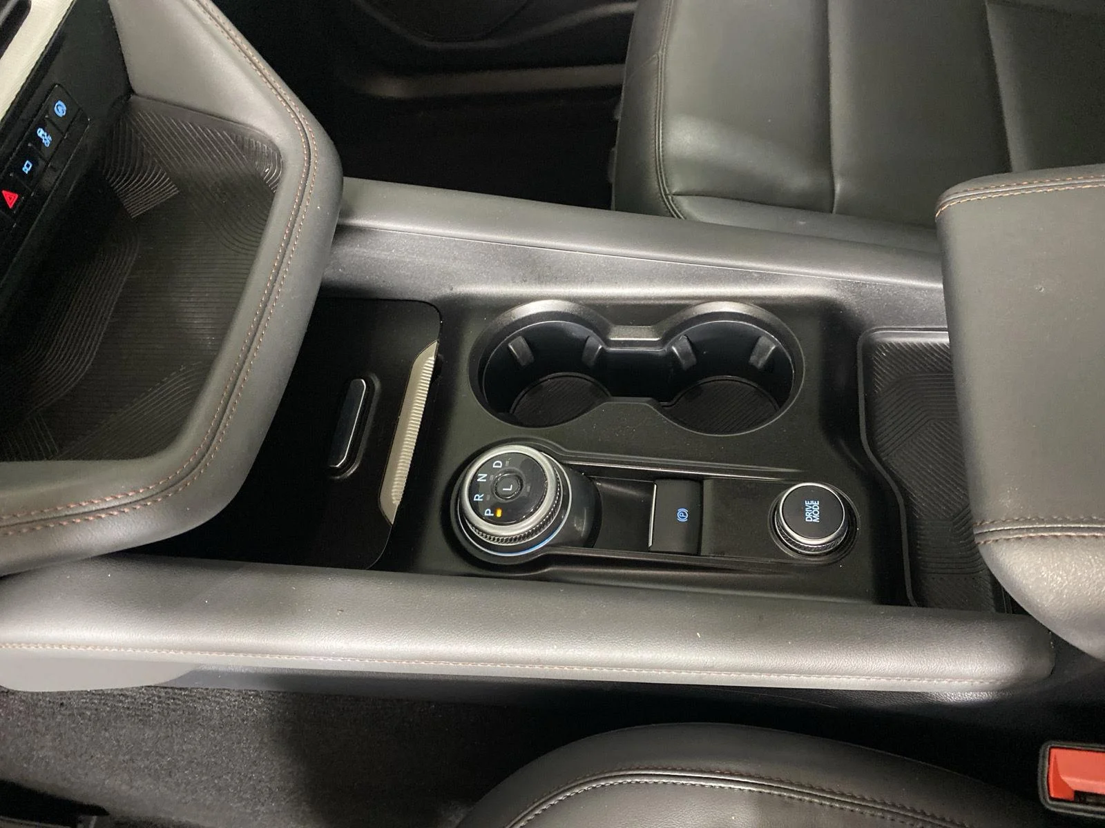 Used 2025 Carbonized Gray Ford Active image 22