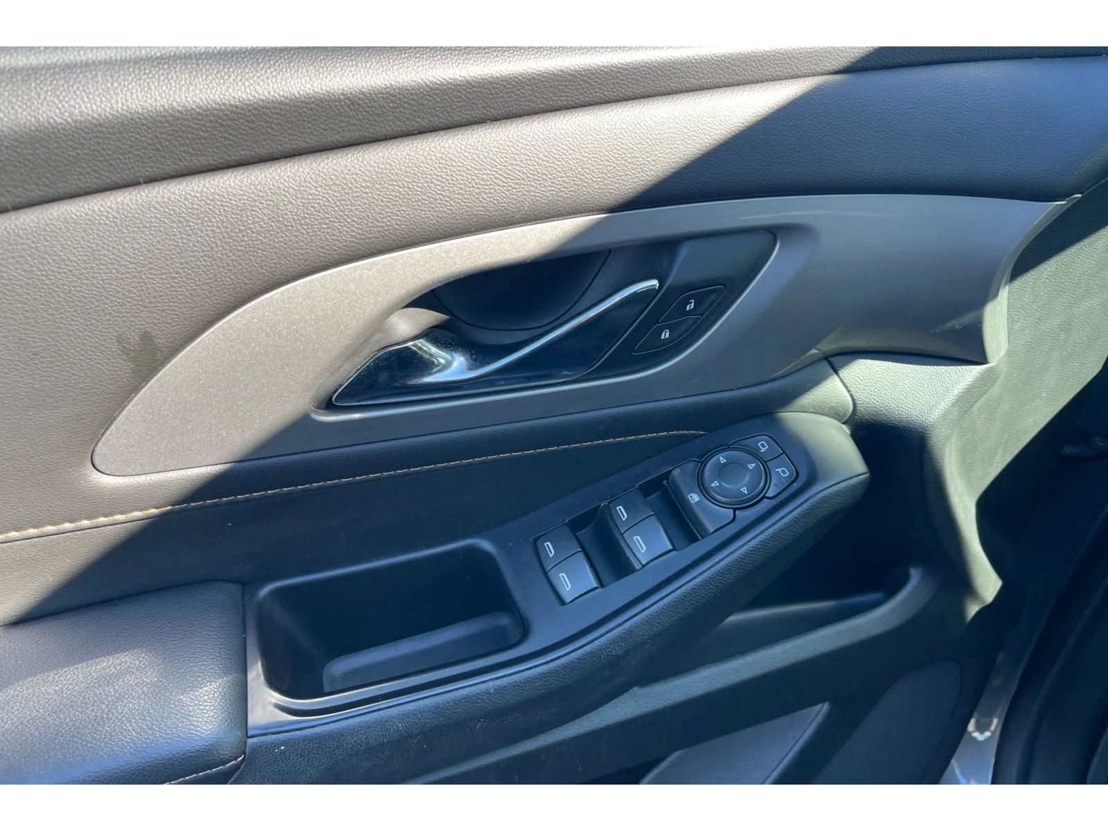 Used 2019 SATIN STEEL METAL Chevrolet LS image 11