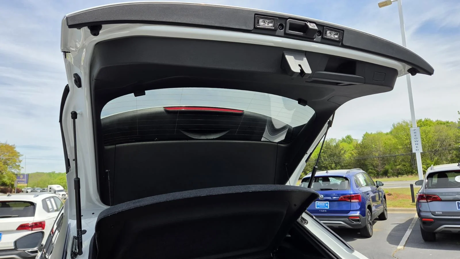 New 2026 Opal White Pearl Volkswagen Pro image 62
