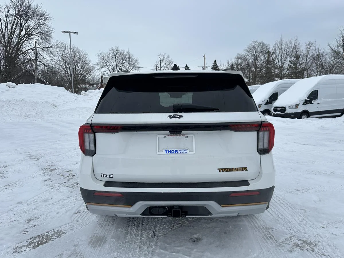 New 2026 White Ford Tremor image 6