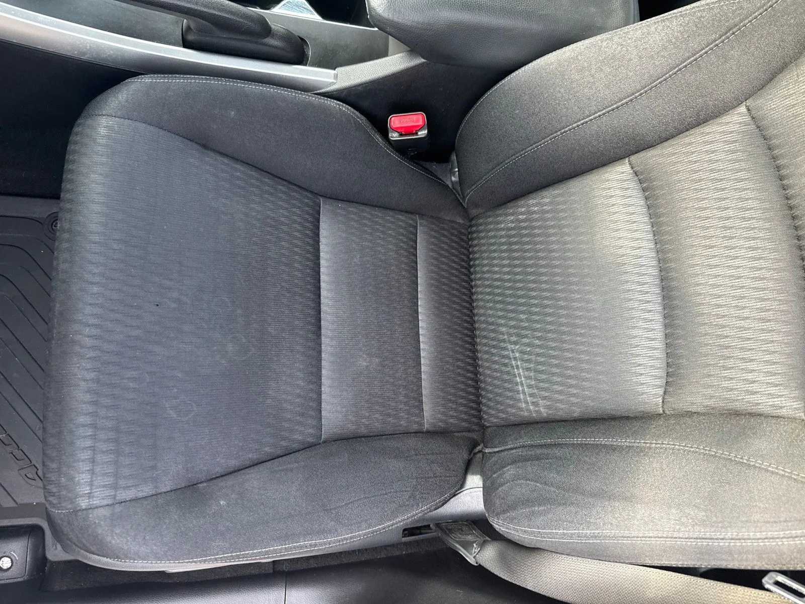 Used 2013  Honda Sport image 5