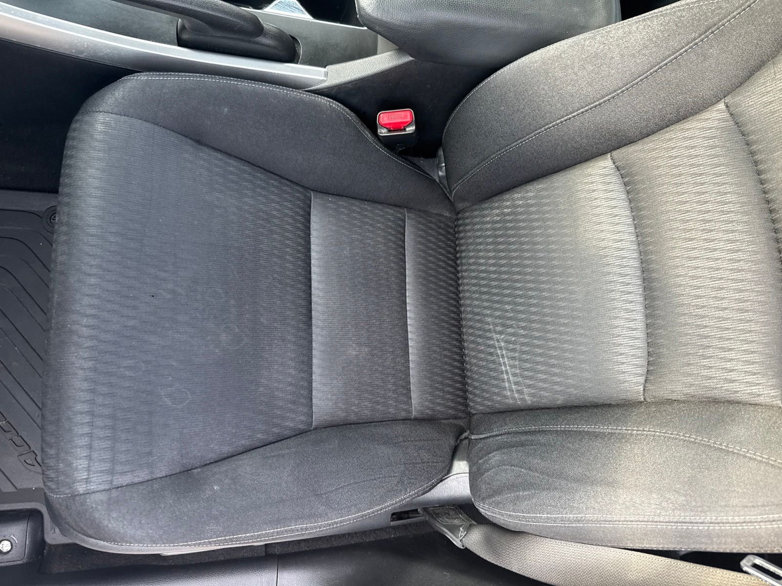 Used 2013  Honda Sport image 5